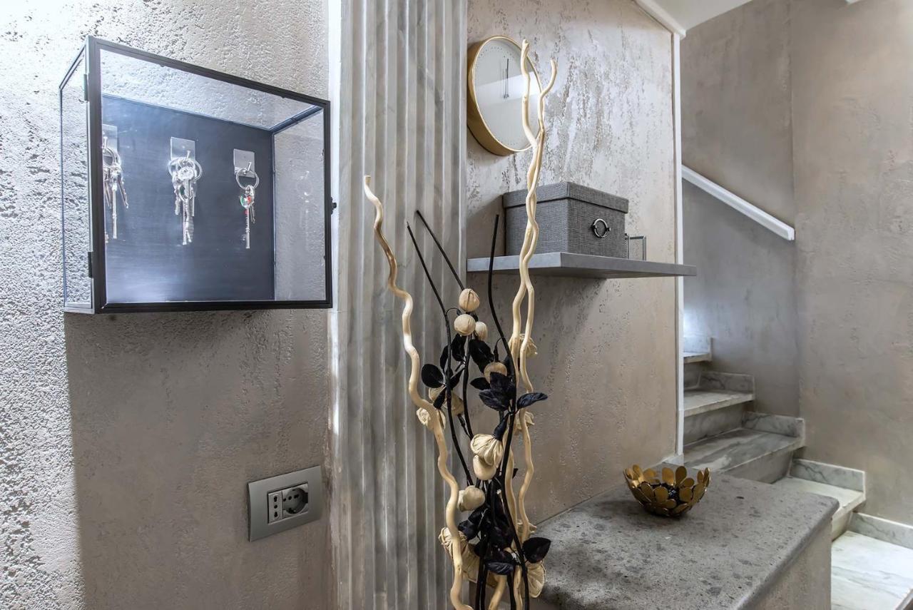 Black And White Suite Rome Exterior photo